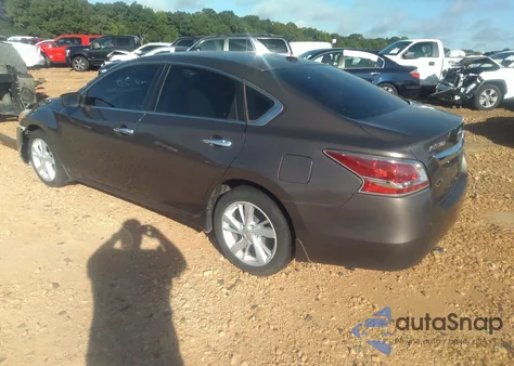 2014 Nissan Altima 2.5 Sv z USA, uszkodzony, nr VIN 1N4AL3AP3EC164749